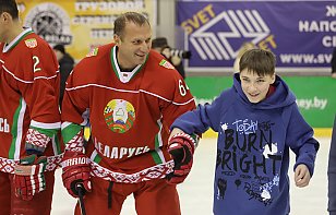 Председатель «Юности» Алексей Баранов в составе команды Президента принял участие в благотворительной акции «Рождественская традиция»